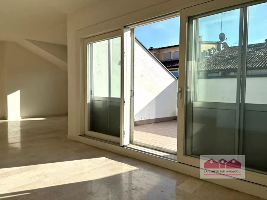 Immagine 6 di Appartamento in vendita  in Corso Palladio 32 a Vicenza