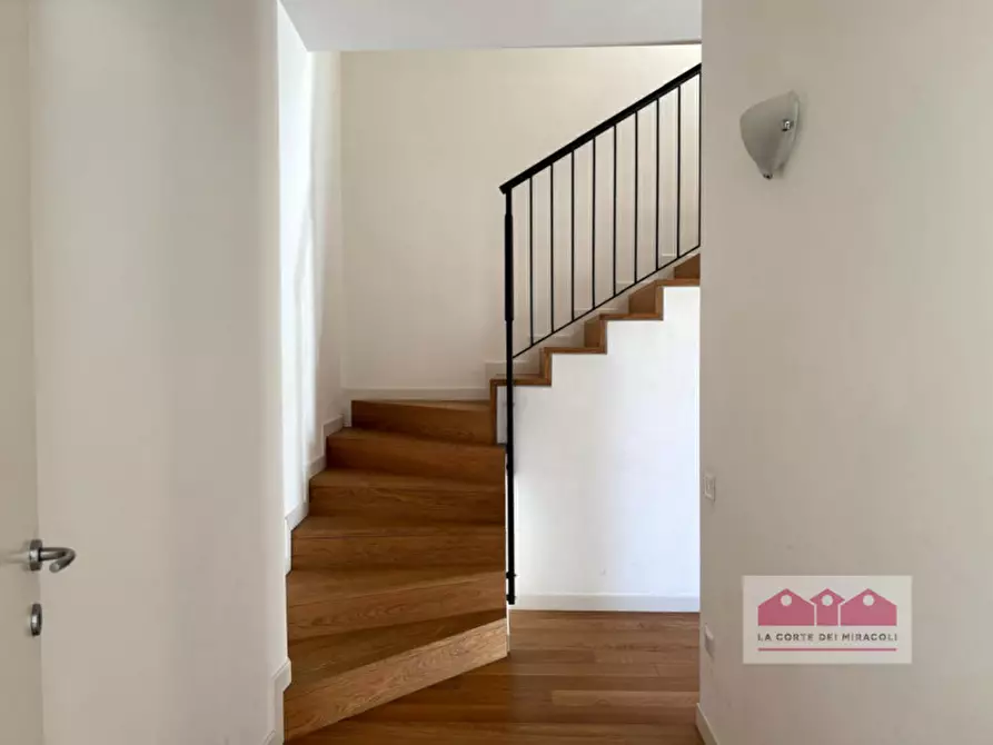 Immagine 10 di Appartamento in vendita  in Corso Palladio 32 a Vicenza