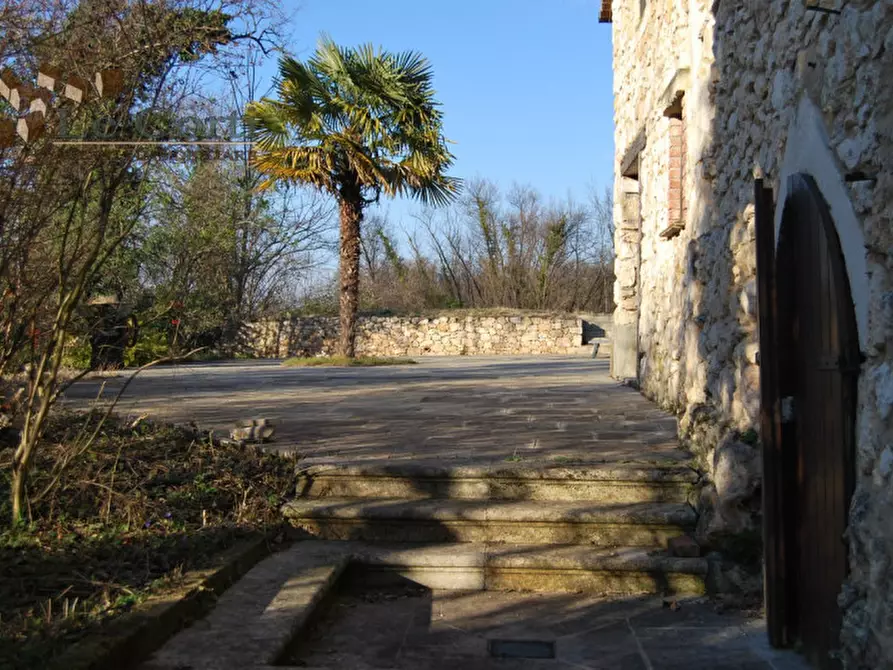 Immagine 26 di Rustico / casale in vendita  a Sarego