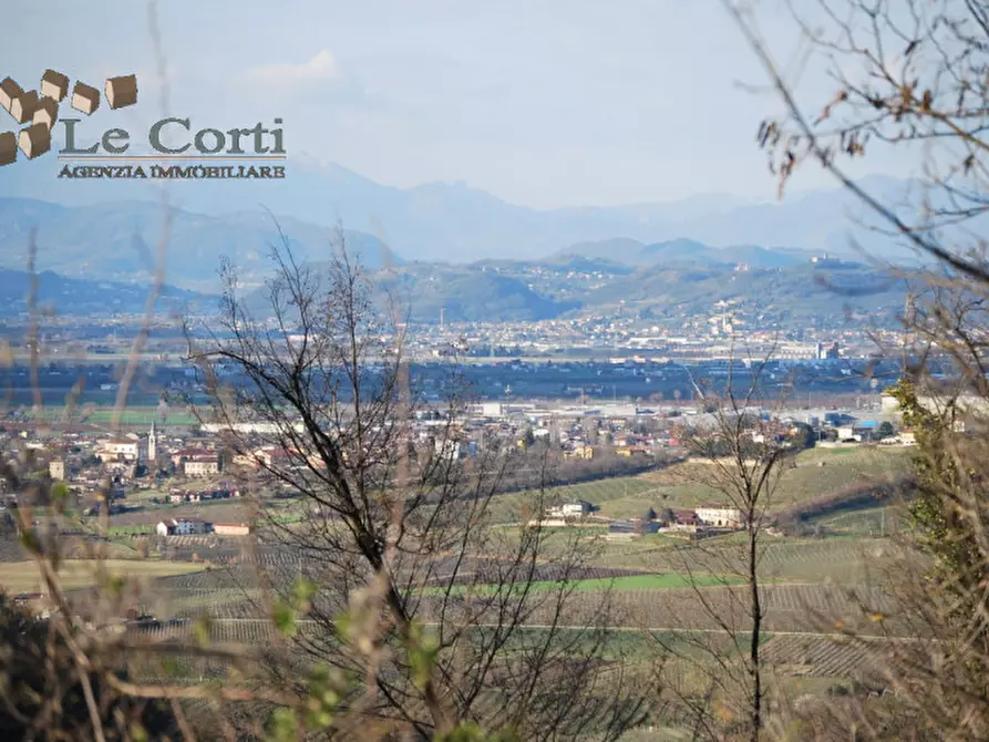 Immagine 27 di Rustico / casale in vendita  a Sarego