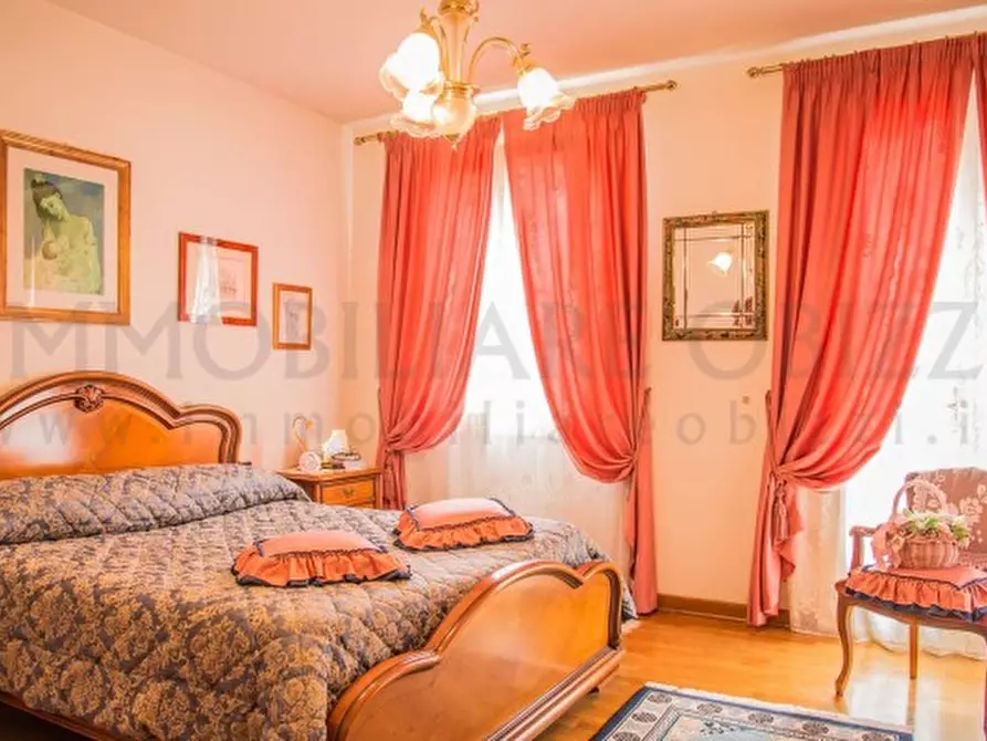 Immagine 12 di Villa in vendita  in via santo stefano a Albignasego