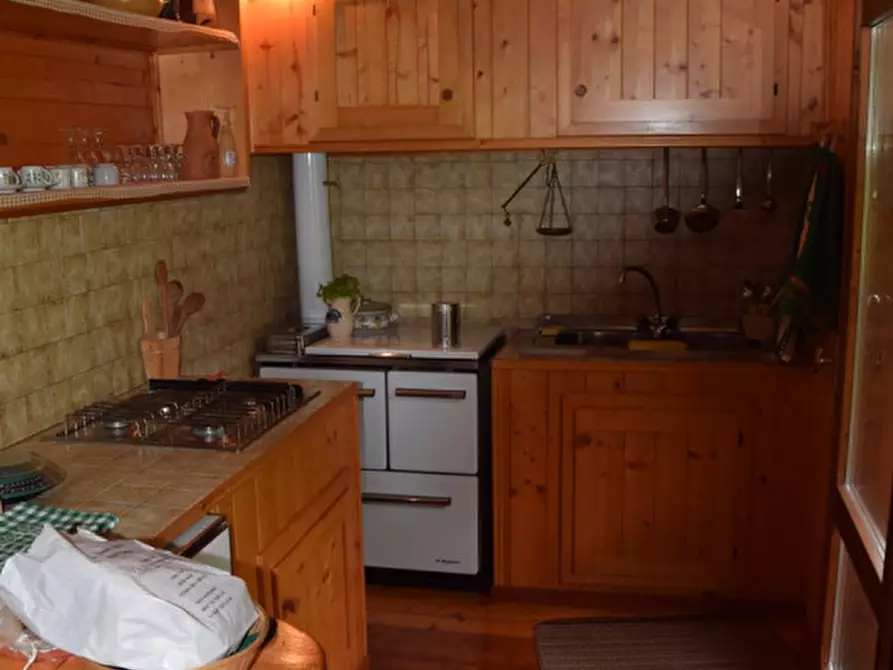 Immagine 9 di Rustico / casale in vendita  a Rabbi