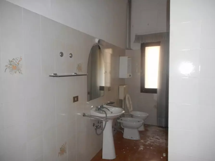 Immagine 15 di Appartamento in vendita  in piazzetta del duomo a Vicenza