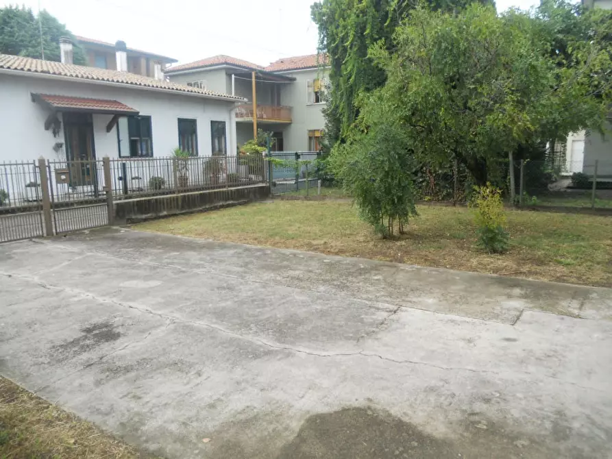 Immagine 6 di Casa indipendente in vendita  in VIA BRAVI a Padova