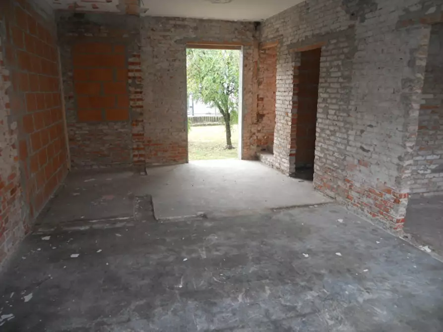 Immagine 7 di Casa indipendente in vendita  in VIA BRAVI a Padova