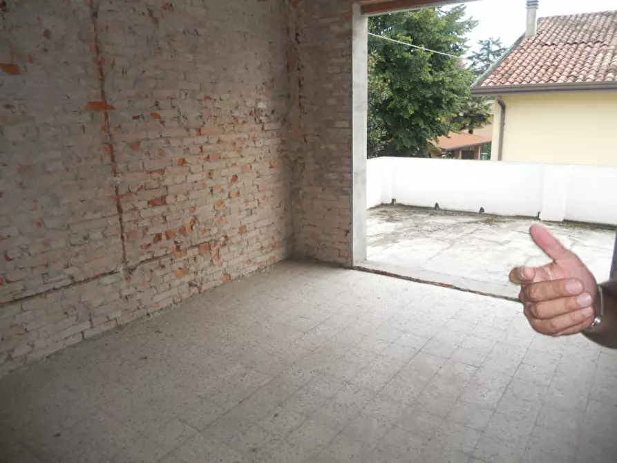 Immagine 22 di Casa indipendente in vendita  in VIA BRAVI a Padova