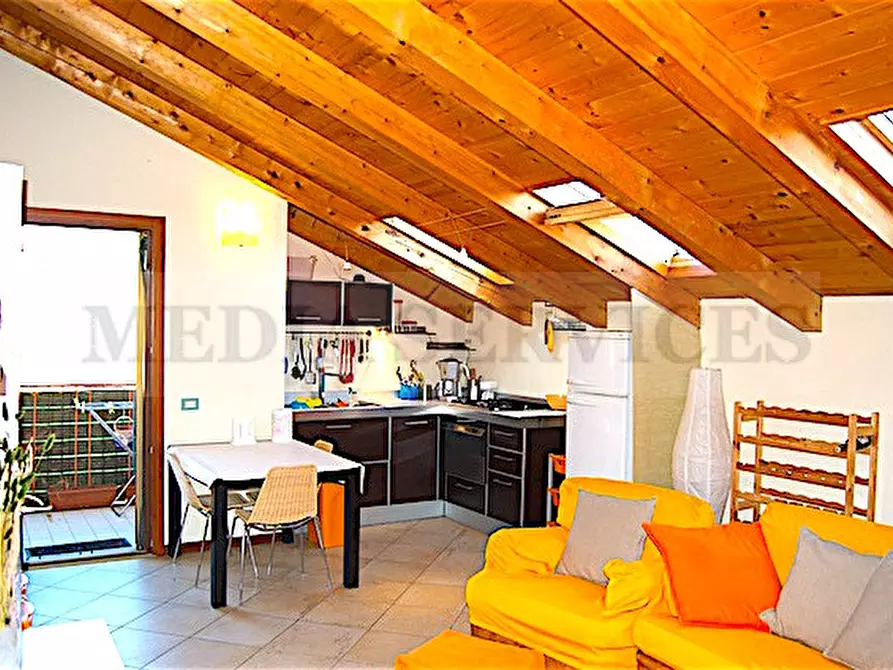 Immagine 1 di Appartamento in vendita  in via del Lucino 4/g a Sannazzaro De' Burgondi