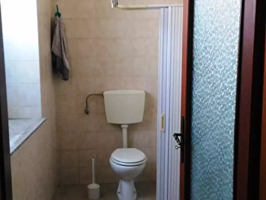 Immagine 13 di Magazzino in affitto  in VIA DEI GIGLI a Milazzo