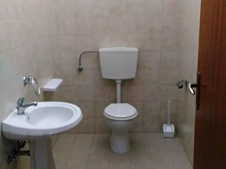 Immagine 14 di Magazzino in affitto  in VIA DEI GIGLI a Milazzo