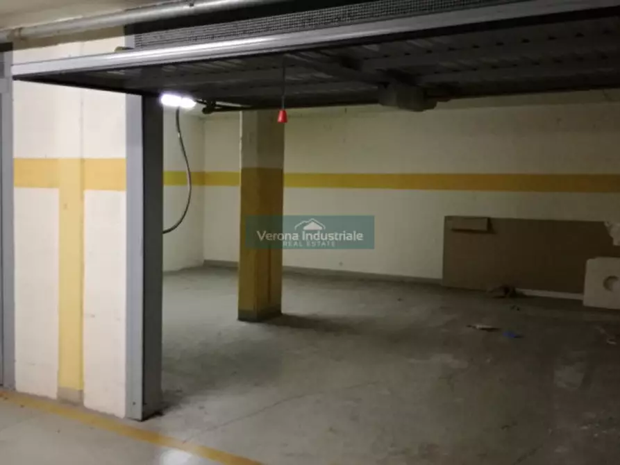 Immagine 4 di Ufficio in vendita  in Via Monte Baldo a Villafranca Di Verona