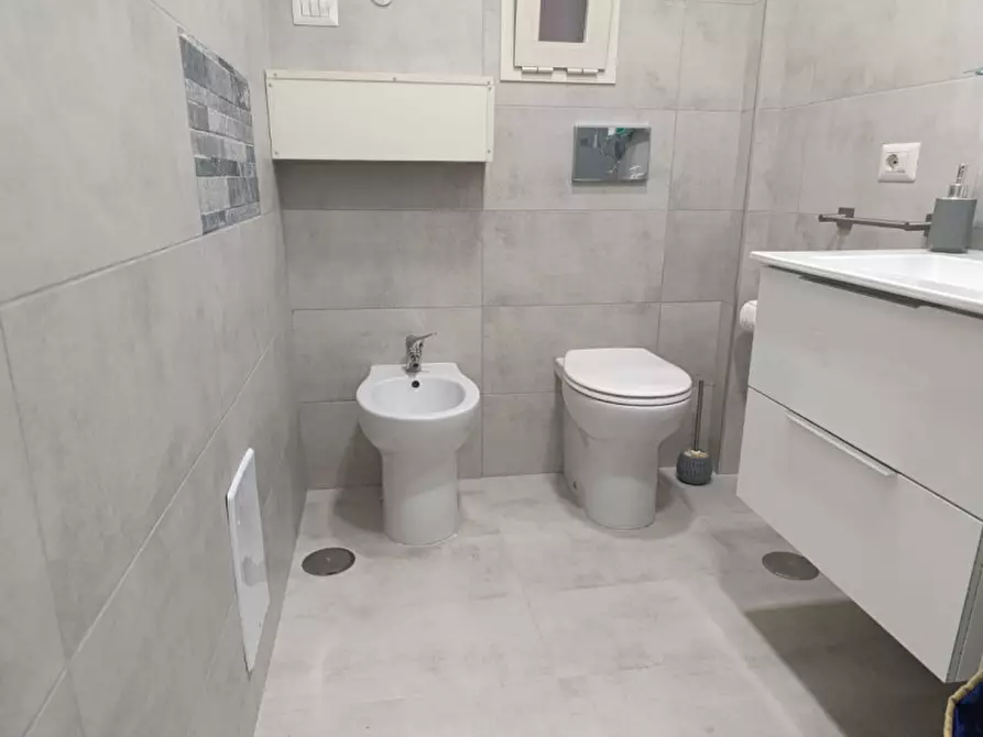 Immagine 4 di Appartamento in affitto  in Via Maffei 2 a Napoli