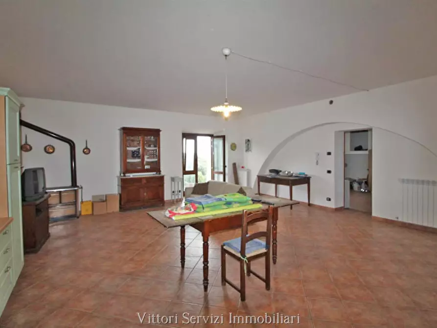 Immagine 9 di Casa bifamiliare in vendita  in via Guerazzi a Sinalunga