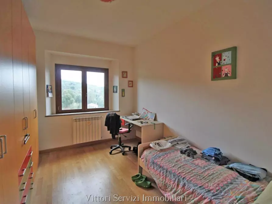 Immagine 14 di Casa bifamiliare in vendita  in via Guerazzi a Sinalunga