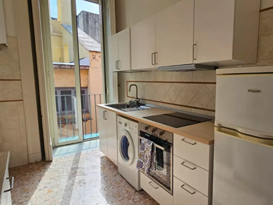 Immagine 14 di Appartamento in affitto  in Piazza Dante a Napoli