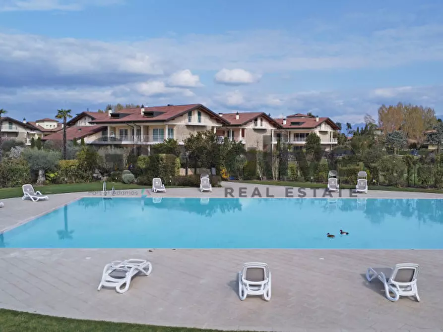 Immagine 9 di Appartamento in vendita  in Via Benaco a Sirmione