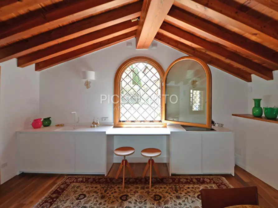 Immagine 5 di Appartamento in vendita  in via Canova a Asolo