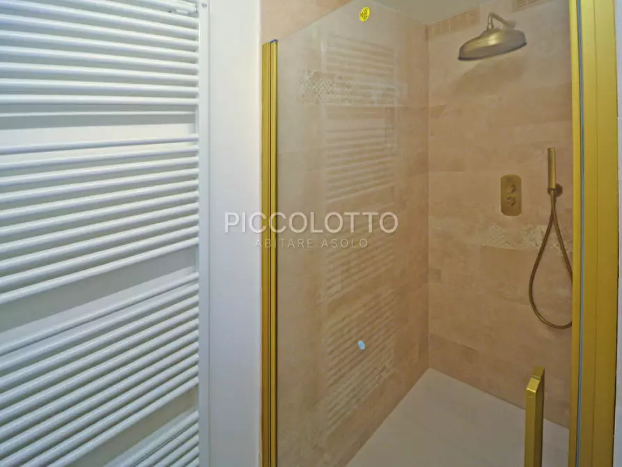 Immagine 14 di Appartamento in vendita  in via Canova a Asolo