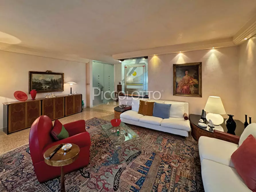 Immagine 4 di Casa bifamiliare in vendita  in via Marconi a Salzano