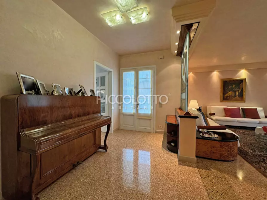 Immagine 5 di Casa bifamiliare in vendita  in via Marconi a Salzano