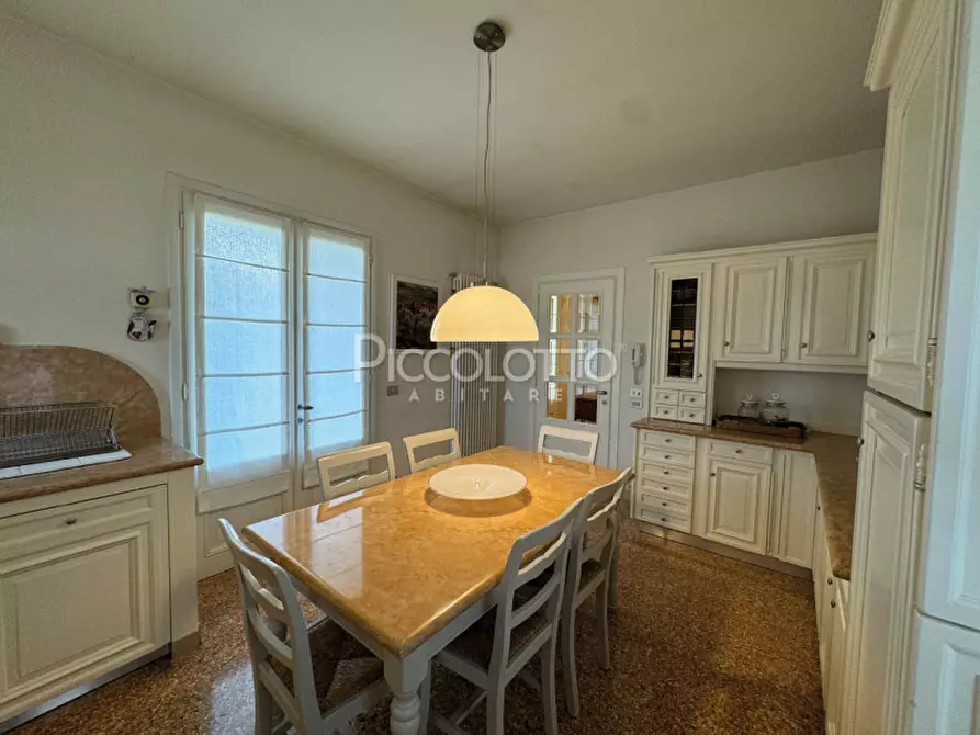 Immagine 7 di Casa bifamiliare in vendita  in via Marconi a Salzano