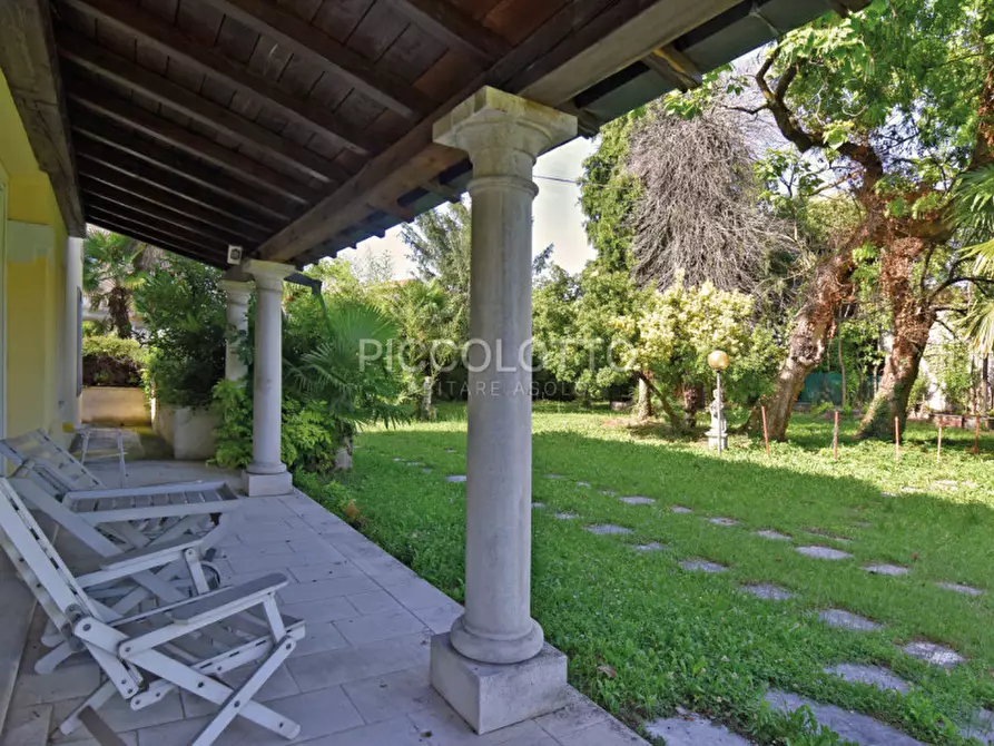 Immagine 12 di Villa in vendita  in via Roma a Fonte