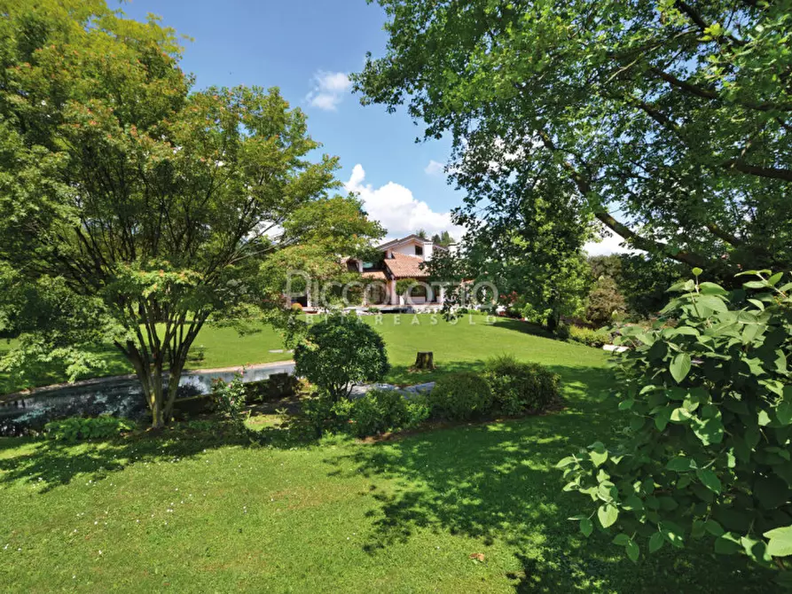 Immagine 5 di Villa in vendita  in via Foresto di Pagnano a Asolo