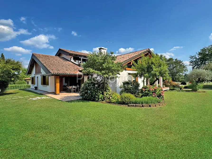 Immagine 7 di Villa in vendita  in via Foresto di Pagnano a Asolo