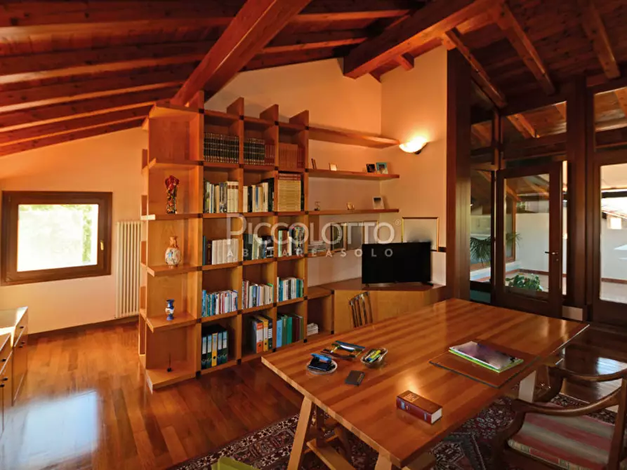 Immagine 24 di Villa in vendita  in via Foresto di Pagnano a Asolo