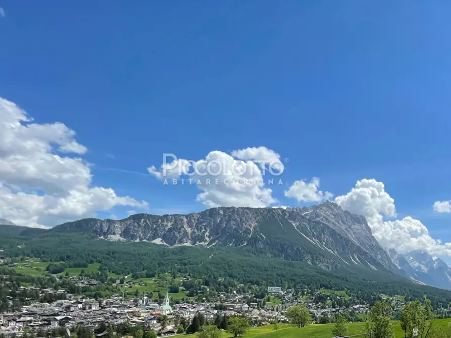Immagine 5 di Attico in vendita  in Cadelverzo a Cortina D'ampezzo
