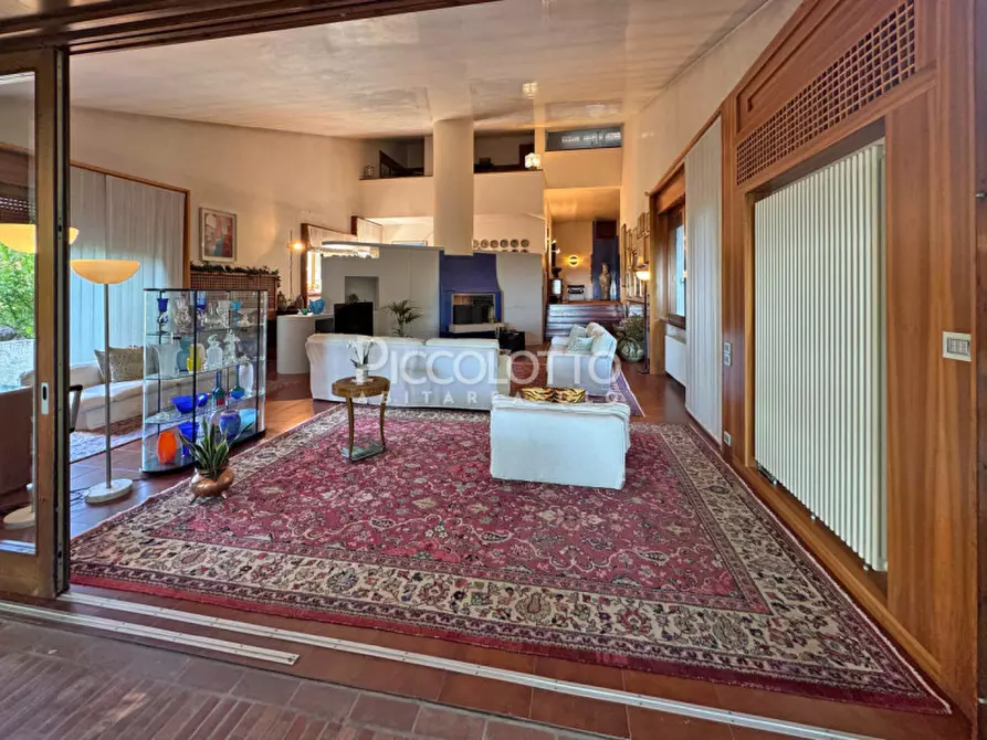 Immagine 13 di Villa in vendita  in via Monte Pelmo a Montebelluna