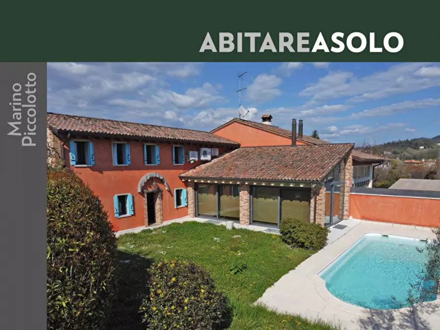 Immagine 1 di Villa in vendita  in via Bosco a Asolo