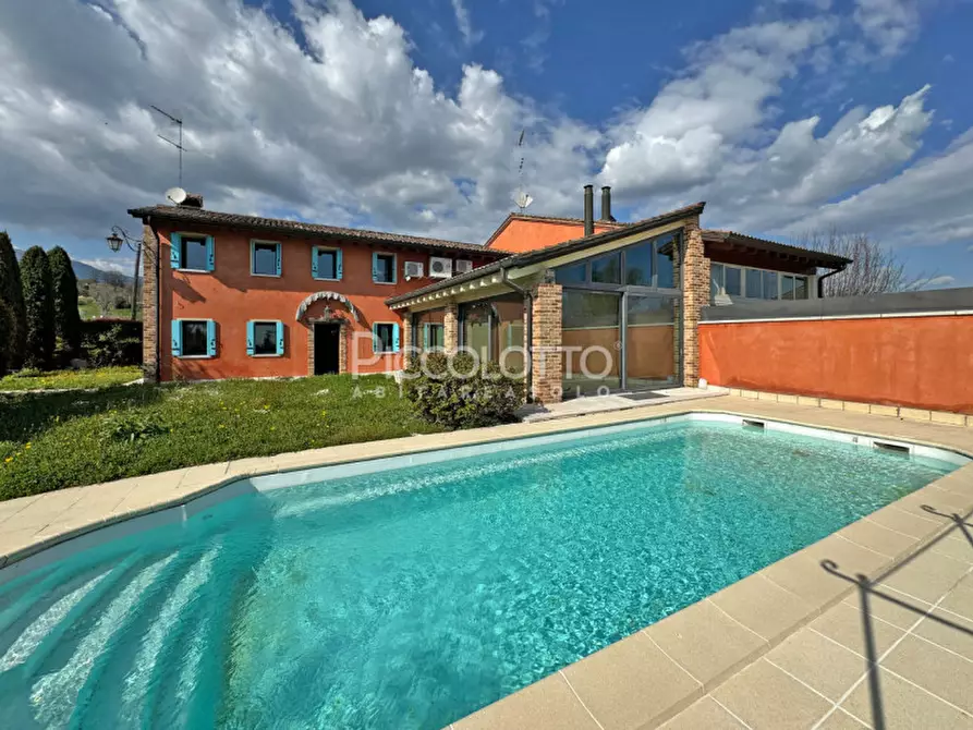 Immagine 7 di Villa in vendita  in via Bosco a Asolo