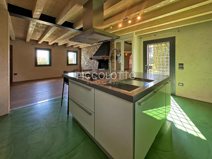 Immagine 12 di Villa in vendita  in via Bosco a Asolo