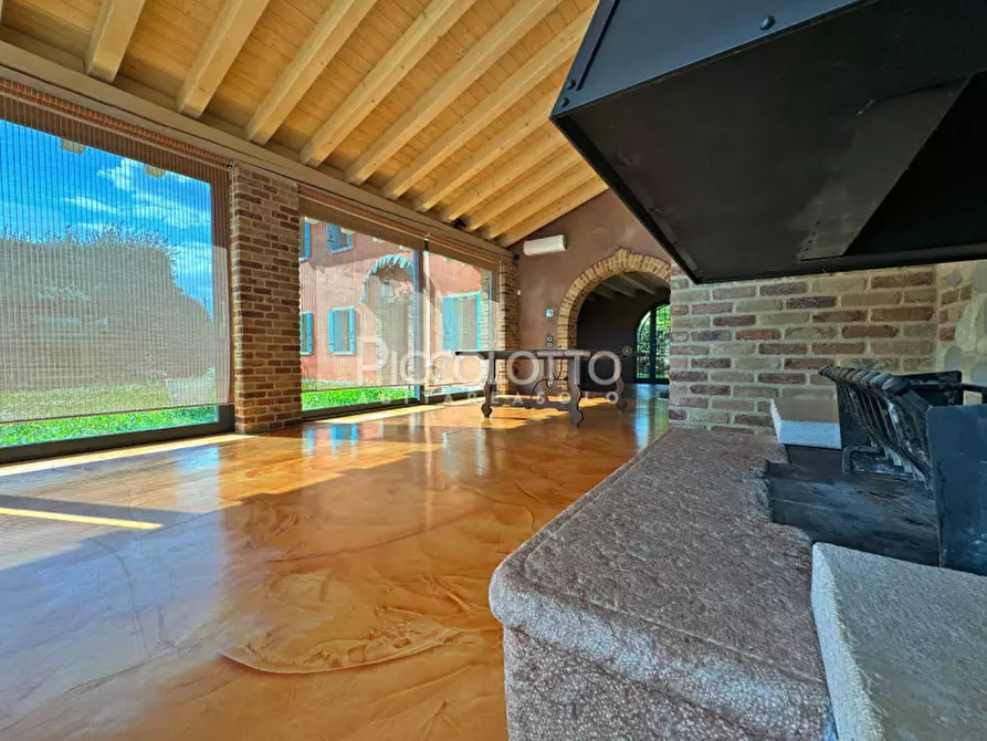 Immagine 19 di Villa in vendita  in via Bosco a Asolo