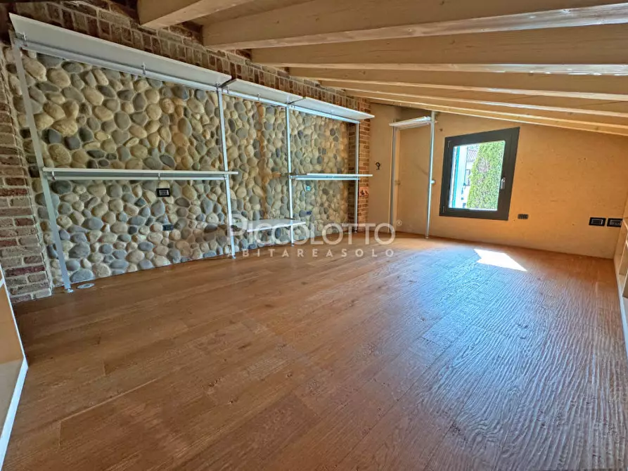 Immagine 24 di Villa in vendita  in via Bosco a Asolo