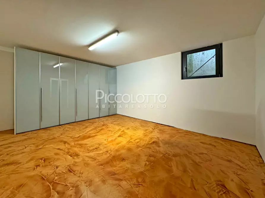 Immagine 31 di Villa in vendita  in via Bosco a Asolo