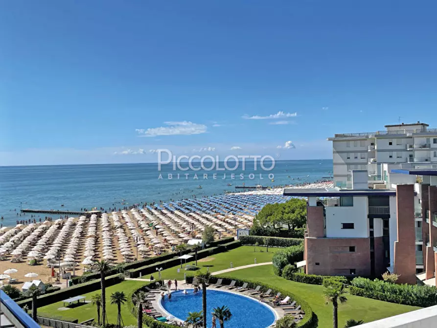 Immagine 9 di Appartamento in vendita  in Via Carmen Frova a Jesolo