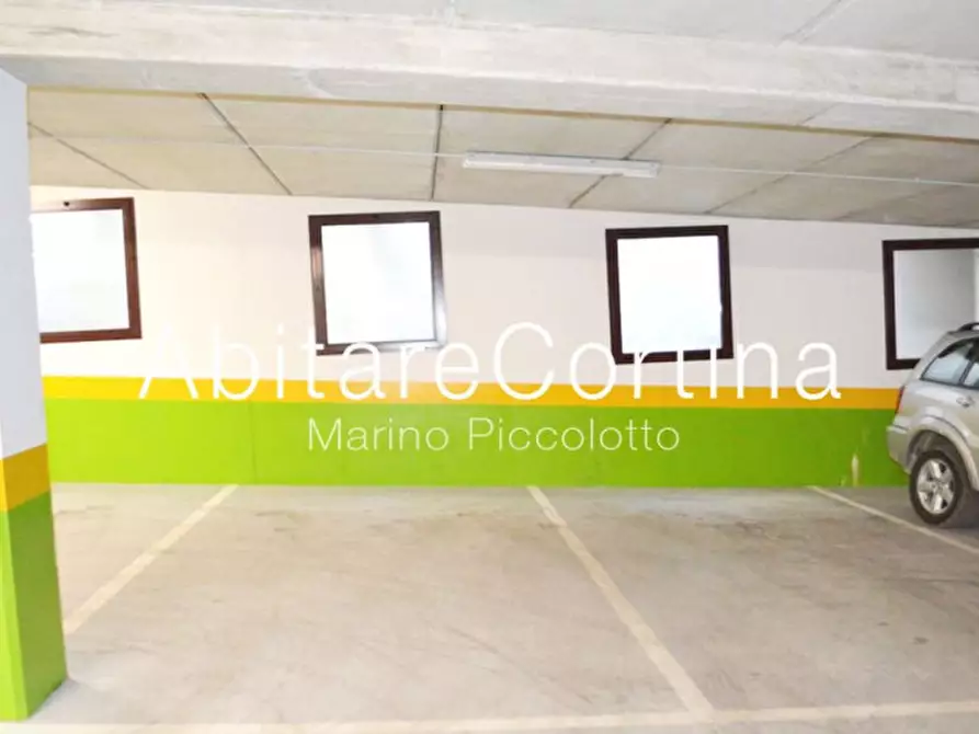 Immagine 2 di Garage in vendita  a Cortina D'ampezzo
