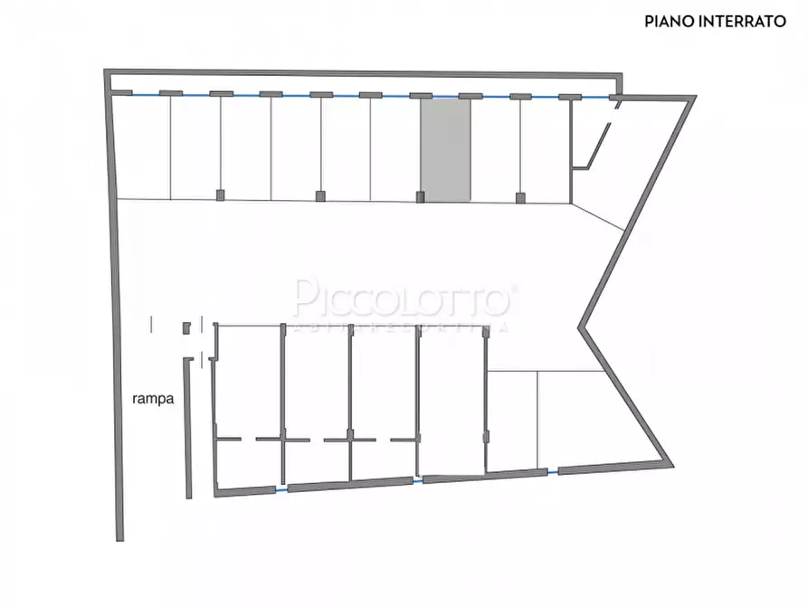 Immagine 4 di Garage in vendita  a Cortina D'ampezzo