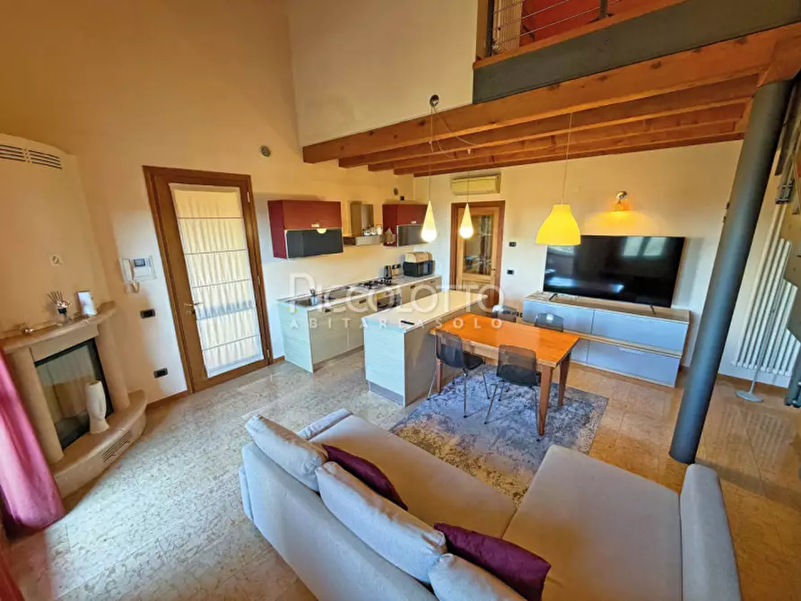 Immagine 2 di Appartamento in vendita  in via Caterina a Asolo