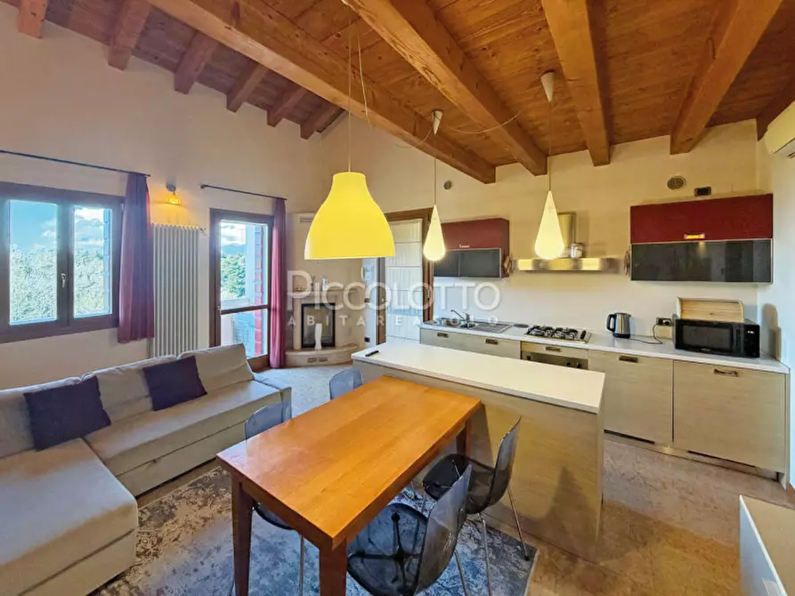 Immagine 5 di Appartamento in vendita  in via Caterina a Asolo