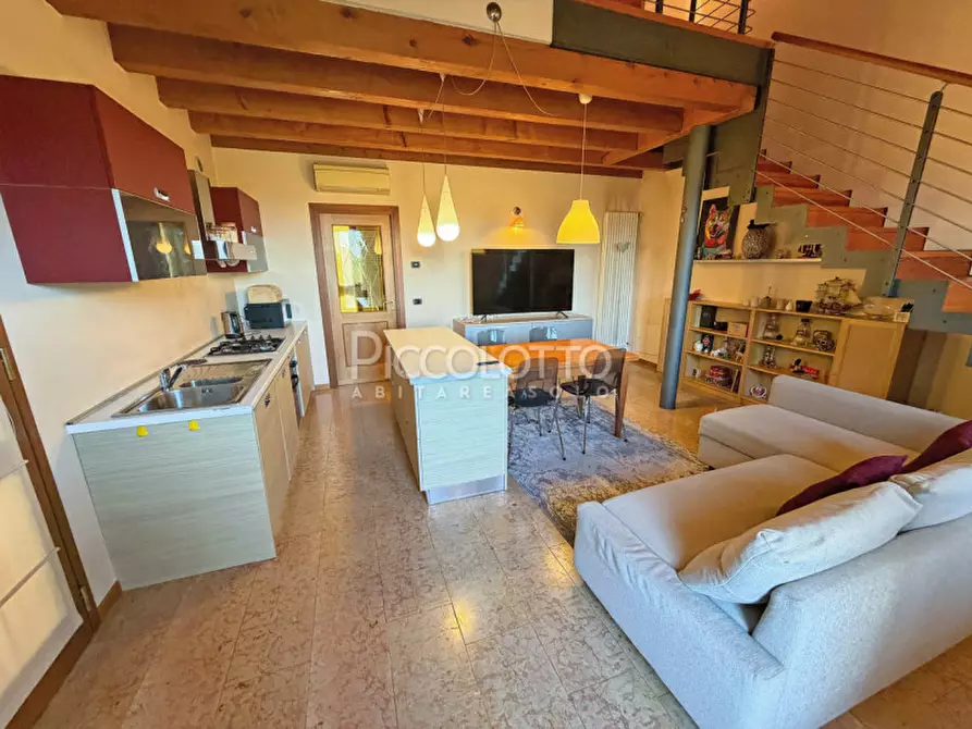 Immagine 6 di Appartamento in vendita  in via Caterina a Asolo