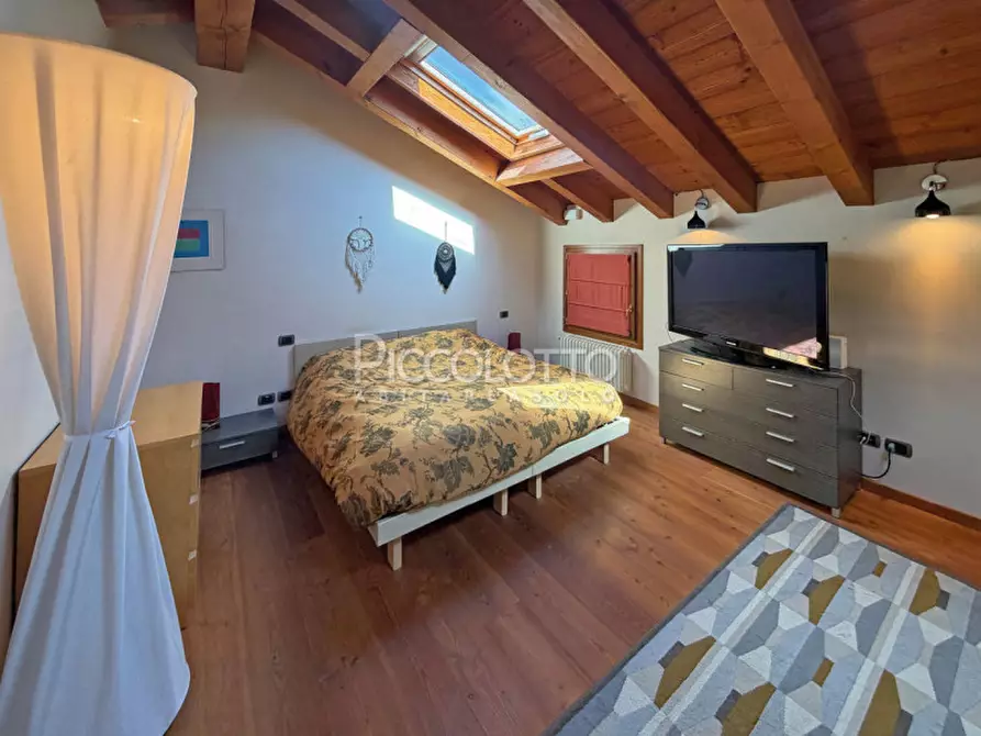 Immagine 13 di Appartamento in vendita  in via Caterina a Asolo