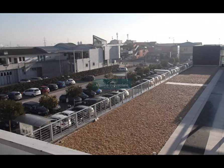 Immagine 3 di Ufficio in affitto  in Viale Postumia, 37 a Villafranca Di Verona