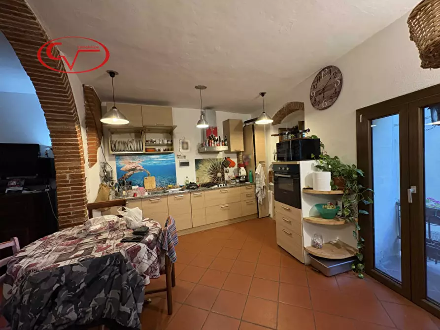 Immagine 1 di Appartamento in vendita  in via n. angeli a Bucine