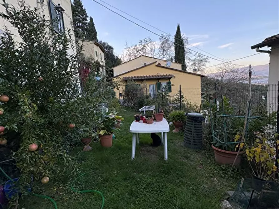 Immagine 26 di Appartamento in vendita  in via n. angeli a Bucine