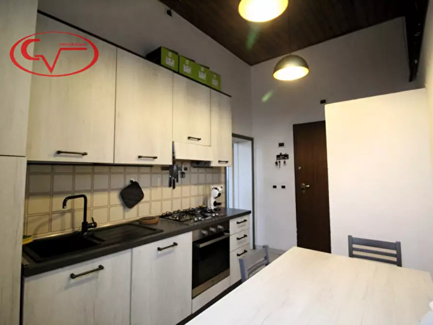 Immagine 5 di Appartamento in vendita  in via burzagli a Montevarchi