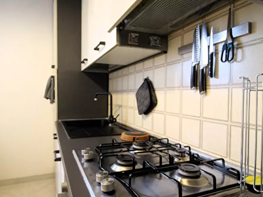 Immagine 6 di Appartamento in vendita  in via burzagli a Montevarchi