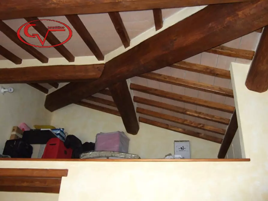 Immagine 9 di Casa quadrifamiliare in vendita  in ville a Terranuova Bracciolini