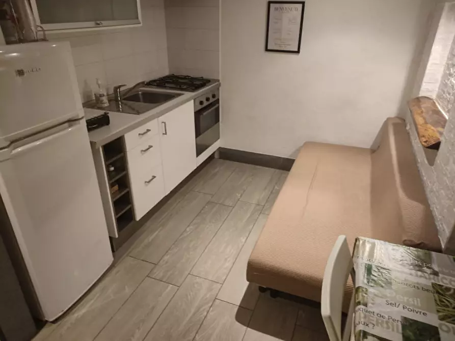 Immagine 3 di Appartamento in affitto  in Via Carlo de cesare 23 a Napoli